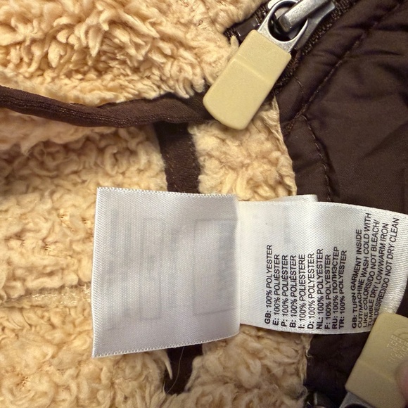 Care Bears Embroidered Sweatshirt White | XL (16–18) with Grumpy Bear on Back - Picture 5 of 5